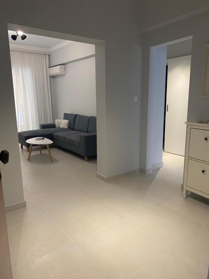 Markópoulon Modern Living In Markopoulo Center מראה חיצוני תמונה