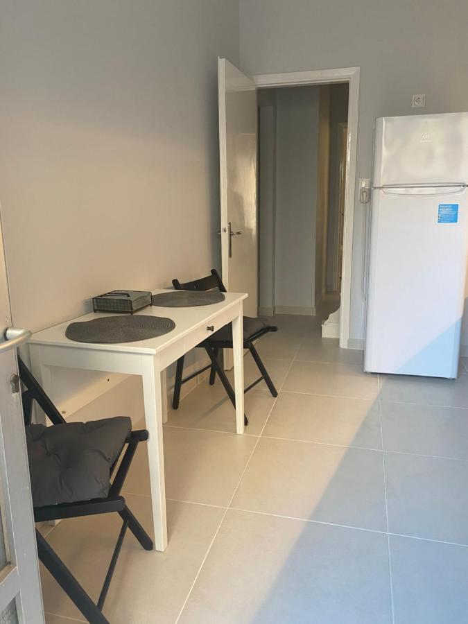 Markópoulon Modern Living In Markopoulo Center מראה חיצוני תמונה